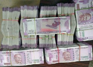 Millions worth of counterfeit notes seized in Mumbai; Seven arrested