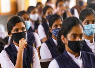 രണ്ട് കോർപറേഷൻ സ്കൂളുകൾക്ക് കൂടി പത്താം ക്ളാസ് മുറി; നിർമാണത്തിന് തുടക്കം students