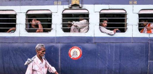 ഓണക്കാലത്തെ തിരക്ക്; കേരളത്തിലേക്ക് നൂറ് അധിക സ്പെഷ്യൽ ട്രെയിനുകൾ Railway
