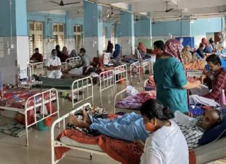 അടിയന്തിര യോഗം ചേർന്ന് സ്റ്റേറ്റ് ആർആർടി; സാഹചര്യങ്ങൾ വിലയിരുത്തി State RRT Meeting In Kerala in The Covid Spread Situation