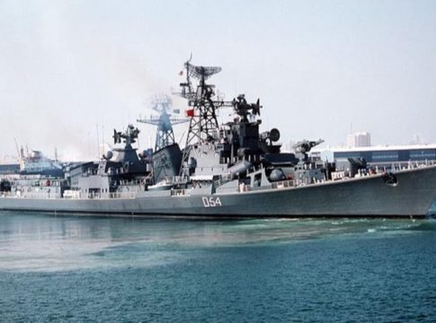 ഐഎൻഎസ് രൺവീറിലെ അപകടം; സ്ഫോടക വസ്തു പൊട്ടിത്തെറിച്ചതല്ലെന്ന് റിപ്പോർട് INS_Ravir-blast