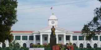 സെക്രട്ടറിയേറ്റിൽ കോവിഡ് വ്യാപനം; മുഖ്യമന്ത്രിയുടെ ഓഫിസ് ഭാഗികമായി അടച്ചു covid expansion in the Secretariat; The CM's office was partially closed