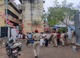 പുതുച്ചേരിയില് ബിജെപിയുടെ അയിത്ത മതില്; പ്രതിഷേധിച്ച് സിപിഐഎം untouchable-wall