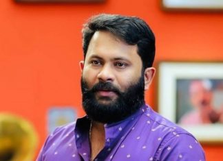 അജുവിന് പിറന്നാൾ സമ്മാനം; ‘ഹൃദയ’ത്തിലെ സോളോ പോസ്റ്റർ പുറത്ത് aju varghese-hridayam movie