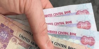 ജീവനക്കാർക്ക് കൃത്യ സമയത്ത് മുഴുവൻ ശമ്പളവും വിതരണം ചെയ്യണം; യുഎഇ Companies Should Pay Salary On Time In UAE