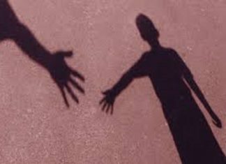 ഹോംവർക്ക് ചെയ്തില്ലെന്ന് ആരോപണം; ട്യൂഷൻ സെന്ററിൽ വിദ്യാർഥിക്ക് മർദ്ദനം teacher attack by student