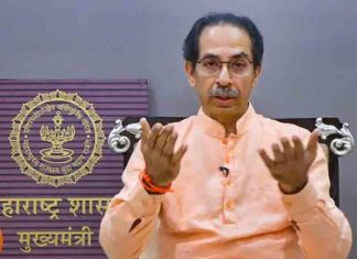 Centre wants to destroy prospects of the Nehru-Gandhi lineage.; Shiv Sena