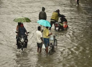 Heavy Rain Continues In Tamil Nadu