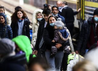 യുക്രൈനിൽ നിന്ന് 50 ലക്ഷം പേർ വരെ പാലായനം ചെയ്തേക്കും; യുഎൻ ukrain-russia-refugees