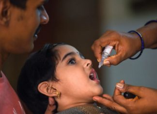 സംസ്ഥാനത്ത് പോളിയോ തുള്ളിമരുന്ന് വിതരണം ഞായറാഴ്ച; ഉൽഘാടനം ആരോഗ്യവകുപ്പ് മന്ത്രി Polio Vaccination Drive On Sunday Will Inagurate Health Minister