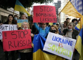 യുദ്ധത്തിനെതിരെ ജനം; റഷ്യൻ നഗരങ്ങളിൽ ഉൾപ്പടെ ശക്തമായ പ്രതിഷേധം Protest Against Ukraine Attack In Russia Also