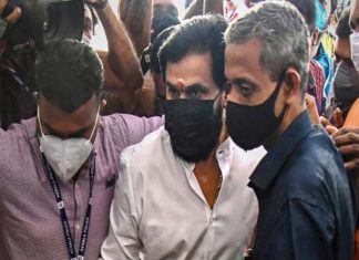 നടിയെ ആക്രമിച്ച കേസ്; ദിലീപിന്റെ ഹരജി ഹൈക്കോടതി ഇന്ന് വീണ്ടും പരിഗണിക്കും Dileeps Plea In Actress Assaulted case Will Consider Today