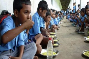 controversial order of School noon meal scheme