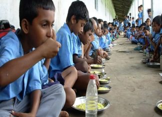 controversial order of School noon meal scheme