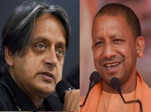 Shashi Tharoor Against Yogi Adithyanath Statement About Kerala