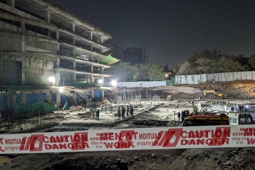 building collapses in Pune