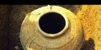 വീട് നിർമാണത്തിന് മണ്ണ് എടുക്കുന്നതിനിടെ നന്നങ്ങാടികളും സൂക്ഷ്മ ശിലാ ഉപകരണങ്ങളും കണ്ടെത്തി nannagadi-founded in Kozhikode