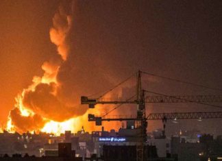 സൗദിക്കെതിരെ താൽകാലിക വെടിനിർത്തൽ പ്രഖ്യാപിച്ച് ഹൂതി വിമതർ US air strikes target Houthi rebels