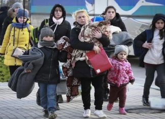 റഷ്യ-യുക്രൈൻ യുദ്ധം; ഒരു ലക്ഷത്തിലധികം അഭയാർഥികളെ സ്വീകരിക്കുമെന്ന് അമേരിക്ക America Will Accept More Than One Lakh Refugees From Ukraine