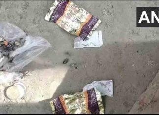 4 children, including 3 brothers, died after eating toffee in UP; Mystery