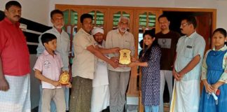 പ്രതിഭകളെ അഭിനന്ദിച്ച് സുന്നി പ്രസ്ഥാന കുടുംബം karulai varikkal Sunni Orgnisation praised the talents