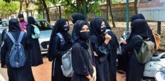 ഹിജാബ് നിരോധനം; ഹൈക്കോടതി ഉത്തരവിനെതിരെ വിദ്യാർഥികൾ സുപ്രീം കോടതിയിലേക്ക് Students To The Supreme Court Against The Hijab Judgment Of Karnataka High Court