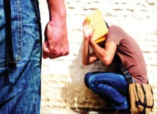 ജില്ലയിൽ ഡിഗ്രി വിദ്യാർഥിക്ക് സീനിയർ വിദ്യാർഥികളുടെ അതിക്രൂരമർദ്ദനം Degree Student Was Ragged By Senior Students In Malappuram