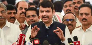 ഫോൺ ചോർത്തൽ; ദേവേന്ദ്ര ഫഡ്നാവിസിന് മുംബൈ പോലീസിന്റെ നോട്ടീസ് Devendra Fadnavis to appear before Mumbai police on Sunday in phone-tapping case