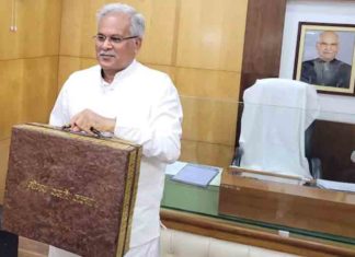 The-budget-was-brought-in-a-box-made-of-dung