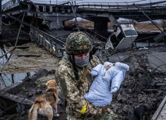 NATO does not close airspace over Ukraine; Russia destroys airport in ukraine