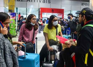 The students, including Gayathri, who was stranded in Hungary, left for India