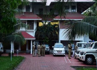 നടിയെ ആക്രമിച്ച കേസ്; ദിലീപിന്റെ സഹോദരനെ പോലീസ് ചോദ്യം ചെയ്യുന്നു Dileep's brother is being questioned by the police