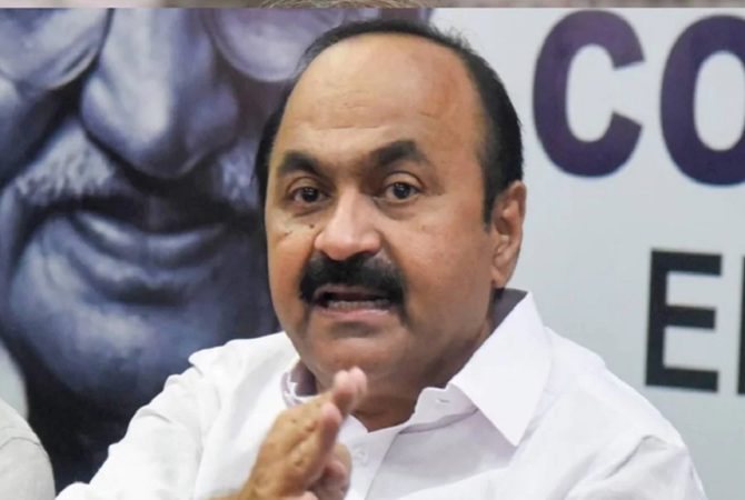‘കരിമണൽ സ്വകാര്യവൽക്കരണം എന്ന പ്രചാരണം തെറ്റ്; ബജറ്റിൽ പറഞ്ഞിട്ടില്ല’ VD Satheeshan