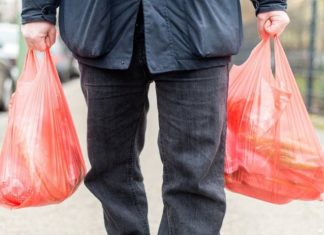 Abu Dhabi Decided To Ban Single Use Plastic Bags From June