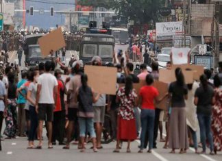 srilanka economic crisis people Encounter with police