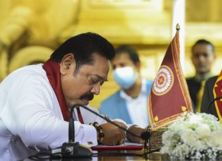 srilanka prime minister mahinda rajapaksa resigned