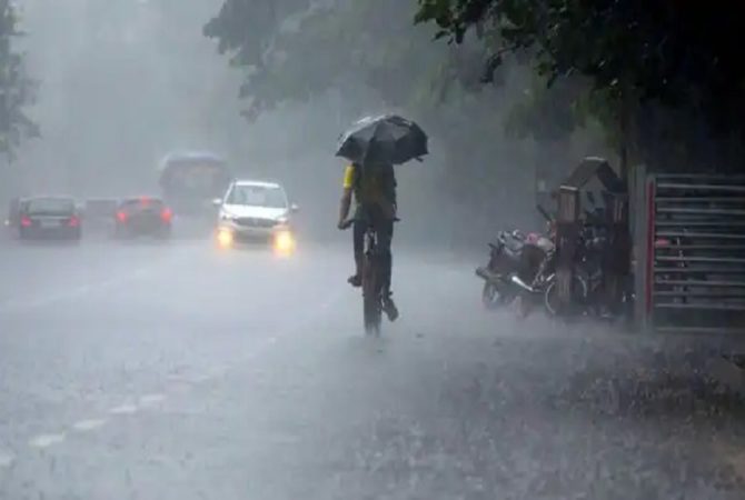 ന്യൂനമർദ്ദം; ഇന്ന് മുതൽ വീണ്ടും മഴ കനക്കും; കള്ളക്കടൽ പ്രതിഭാസത്തിനും സാധ്യത Heavy Rain in kerala