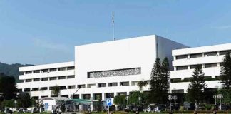 ഇമ്രാൻ ഖാനെതിരായ അവിശ്വാസ പ്രമേയം; ഇസ്ലാമാബാദിൽ നിരോധനാജ്ഞ No-confidence motion against Imran Khan; 144 imposed in Islamabad