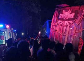കൊല്ലം ബസപകടം: വീണാ ജോര്ജെത്തി, കണ്ട്രോള് റൂം തുറന്നു Kollam bus accident _ Control room opened
