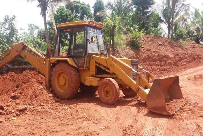 kasargod Local protest at neeleshwaram