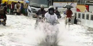 തിരുവനന്തപുരത്തും എറണാകുളത്തും മഴ; കൊച്ചിയിൽ വീണ്ടും വെള്ളക്കെട്ട്