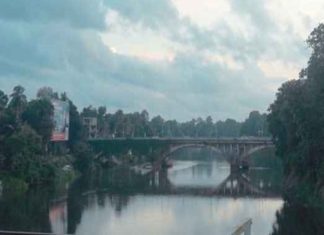 ചെങ്ങന്നൂരിൽ പമ്പാ നദിയിലേക്ക് ചാടിയ യുവാവിനായി തിരച്ചിൽ തുടരുന്നു youth who jumped into the Pampa river in Chengannur