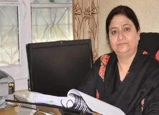 പ്രൊഫ.നിലോഫർ ഖാൻ; കശ്മീർ സർവകലാശാലയുടെ ആദ്യ വനിതാ വൈസ് ചാൻസലർ First woman VC appointed in Kashmir University