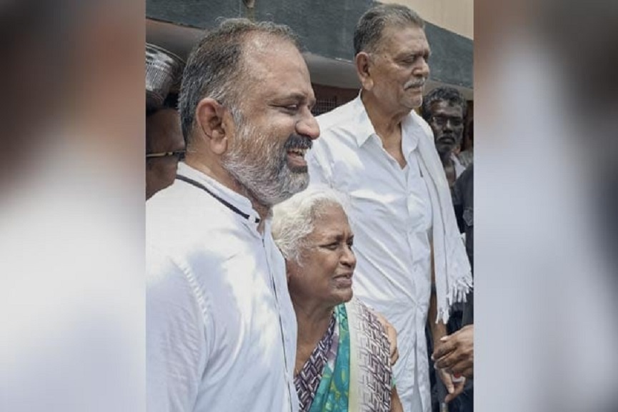 surjewala-criticize-perarivalan-release surjewala-criticize-perarivalan-release