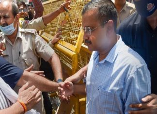 10 Lakhs For Who Killed In Massive Fire Accident In Delhi Said CM