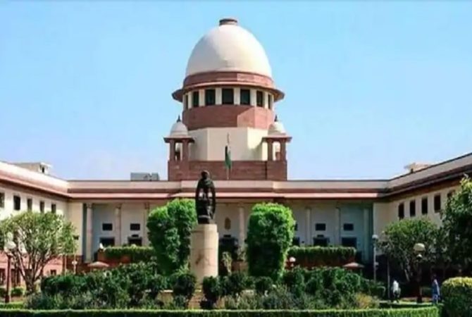 കുട്ടികളുടെ സോഷ്യൽ മീഡിയ ഉപയോഗം തടയണം; സുപ്രീം കോടതിയുടെ മുന്നറിയിപ്പ് supreme court