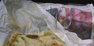 നെടുമങ്ങാട് പാഴ്സൽ വാങ്ങിയ പൊറോട്ടയിൽ പാമ്പിന്റെ തോൽ