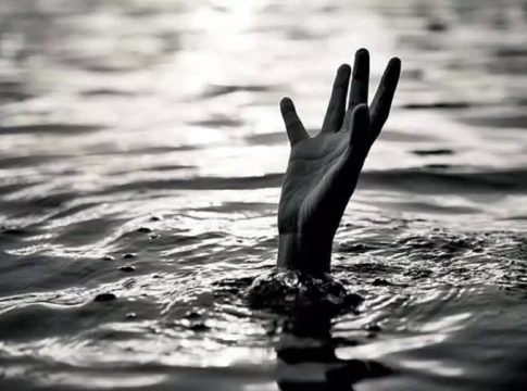 പമ്പാ നദിയിൽ ഒഴുക്കിൽപ്പെട്ട് ഒരു കുടുംബത്തിലെ മൂന്ന് പേർ മരിച്ചു Death