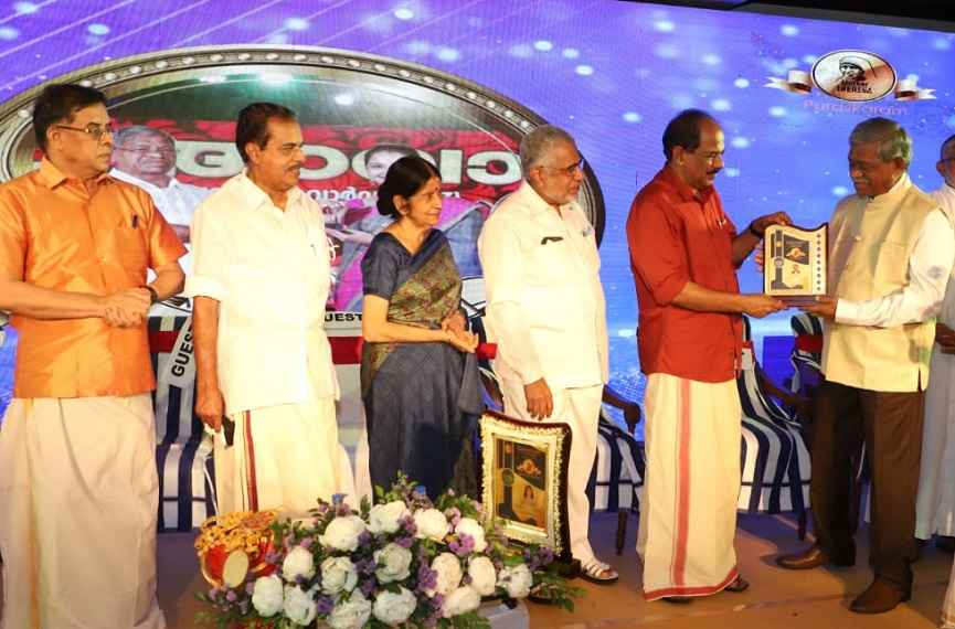 Mathew Francis Kattukaran _ Mother Teresa Puraskaram