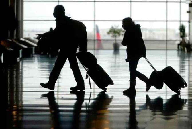 യാത്ര മുടങ്ങിയവർക്ക് ആശ്വാസം; വിസാ കാലാവധി നീട്ടി സൗദി Saudi airport announces strict regulations